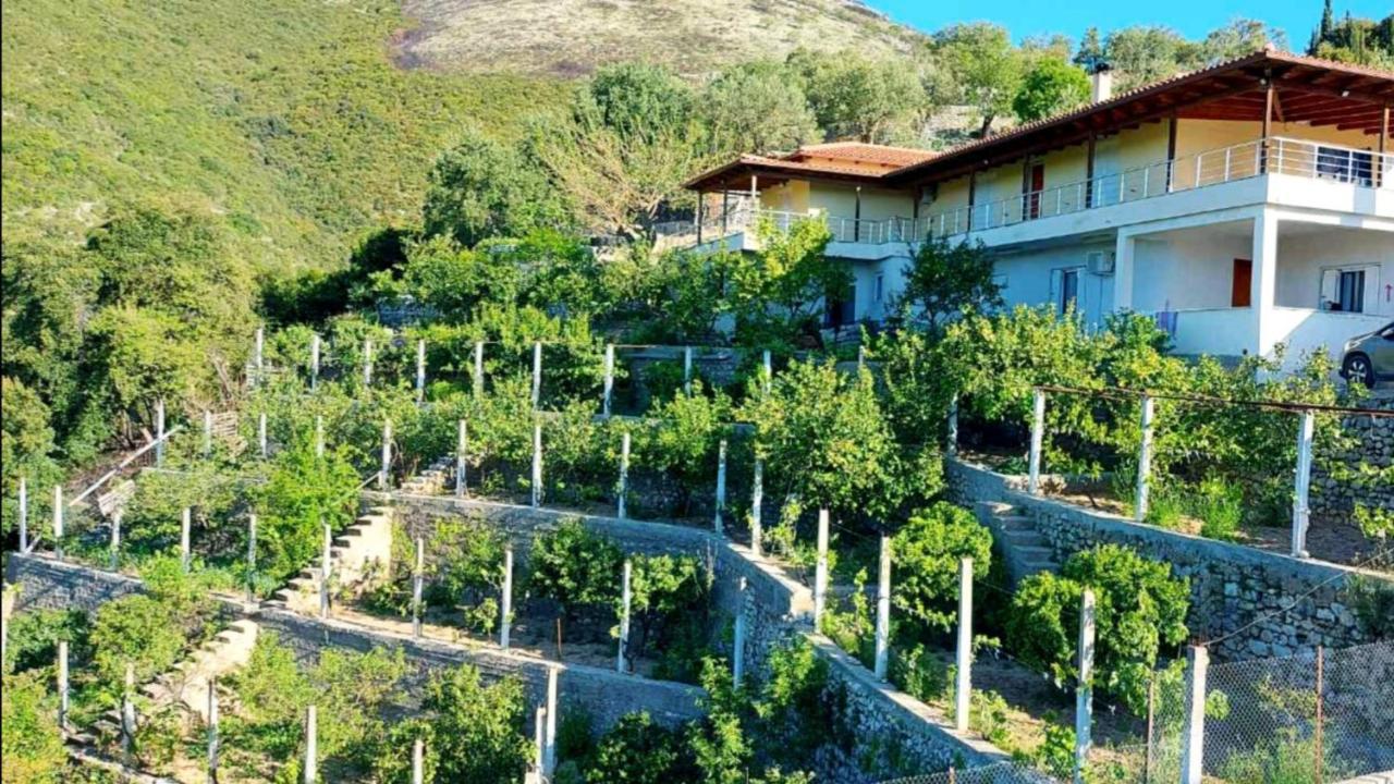 Philoxenia Guest House Himare Exterior photo
