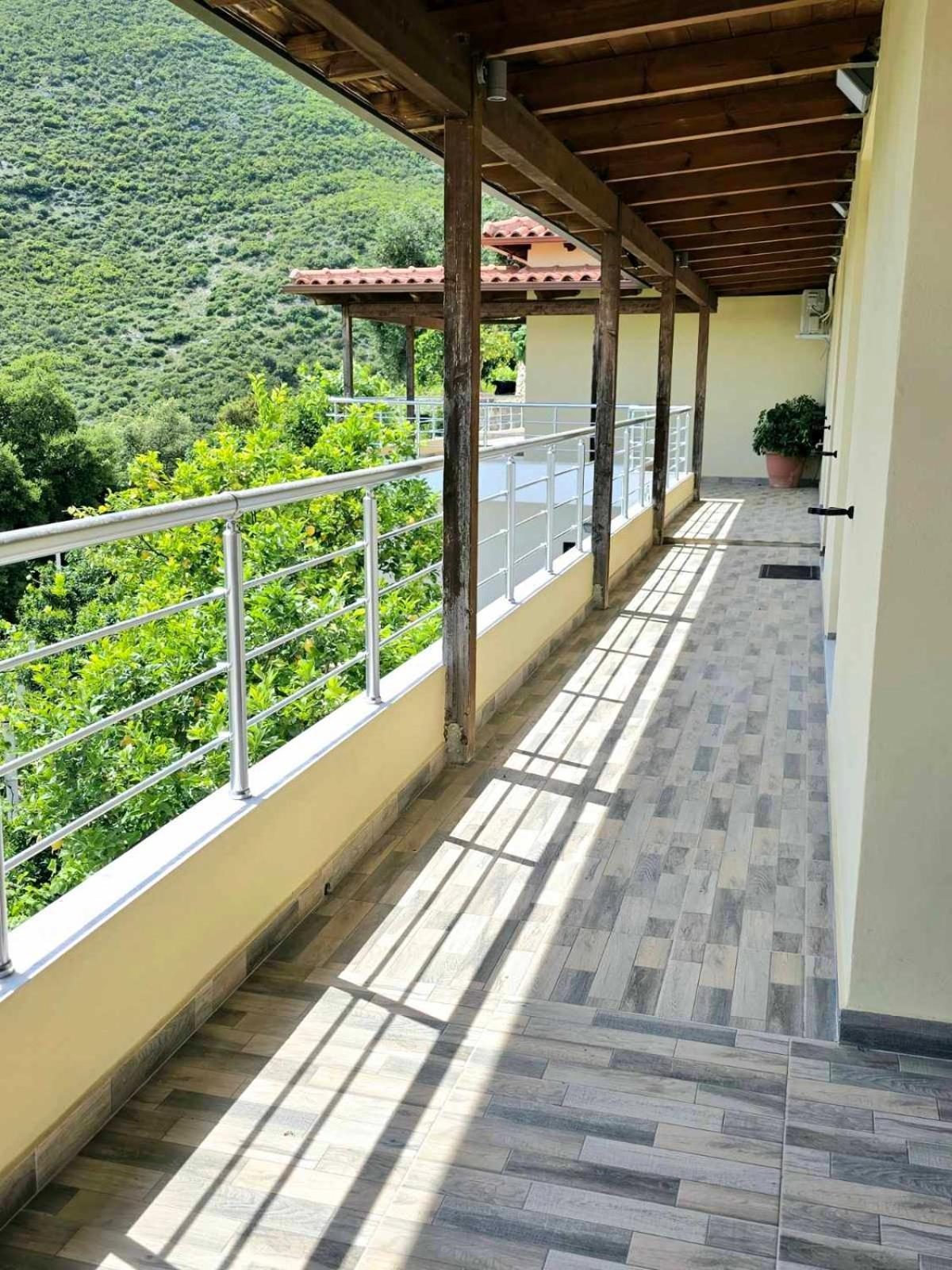 Philoxenia Guest House Himare Exterior photo