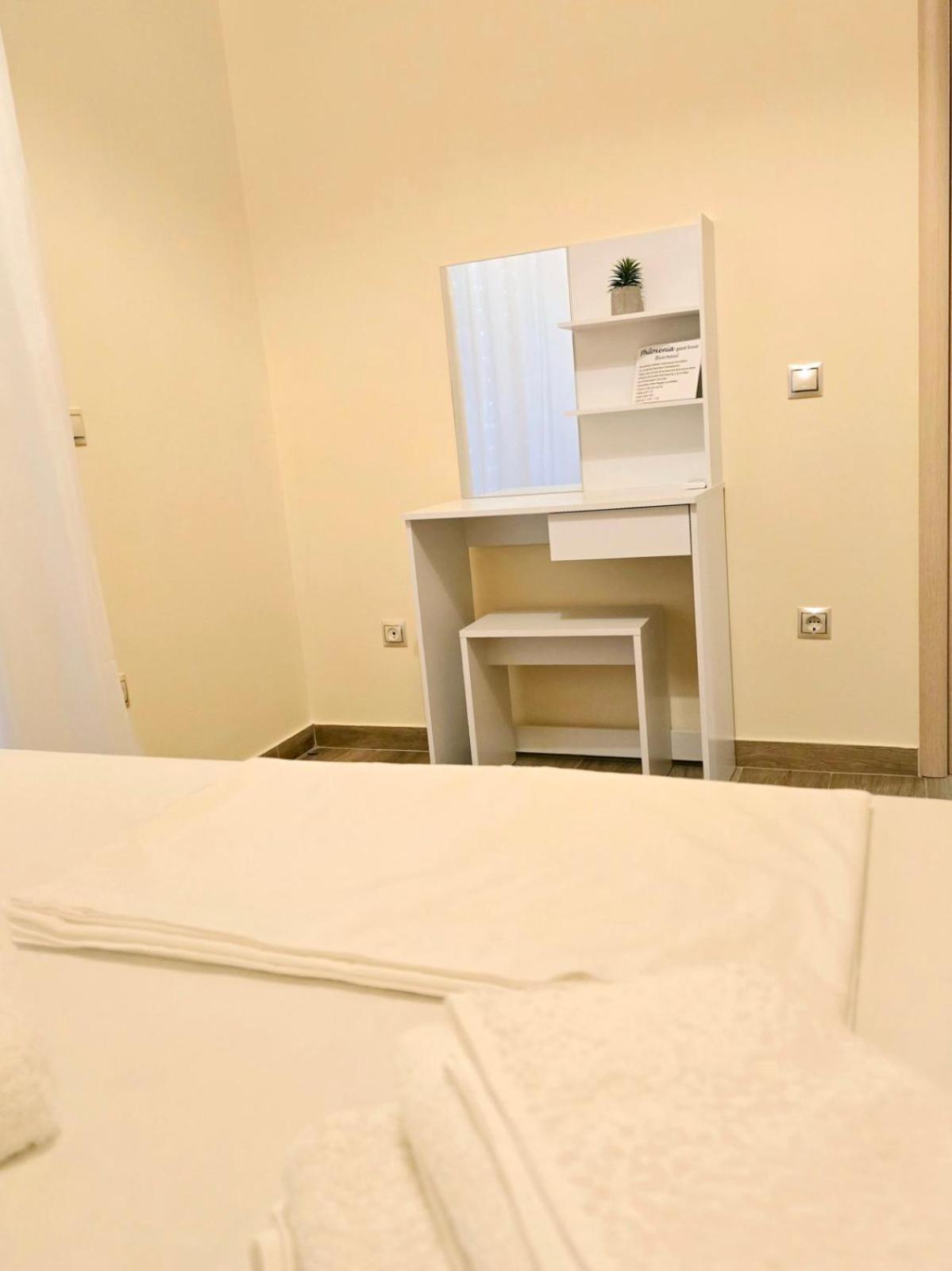 Philoxenia Guest House Himare Exterior photo